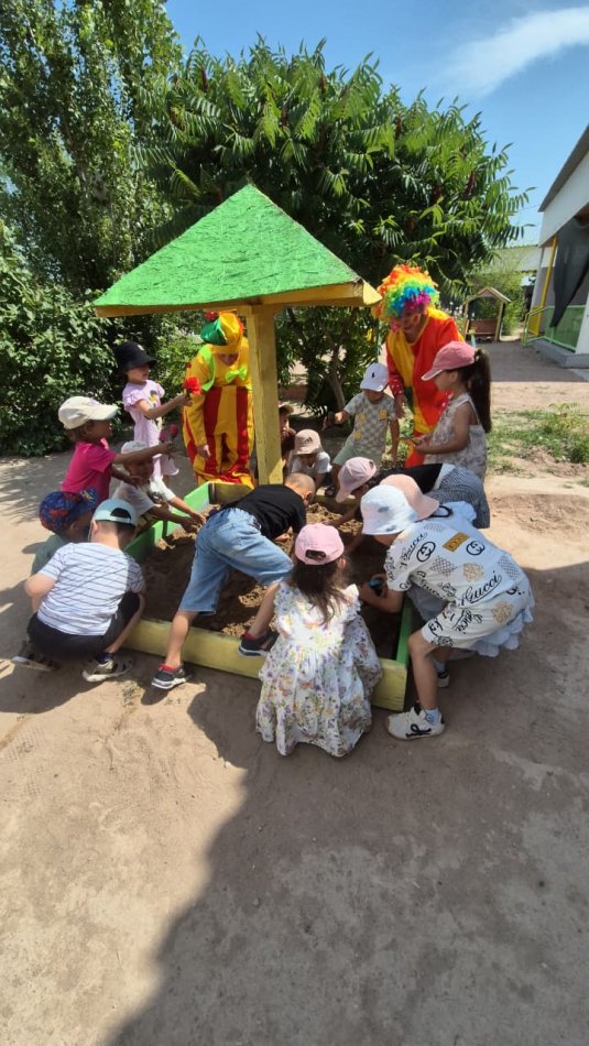 Күлкі күні